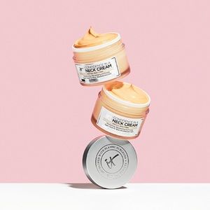 It Cosmetics Confidence in a Neck Cream